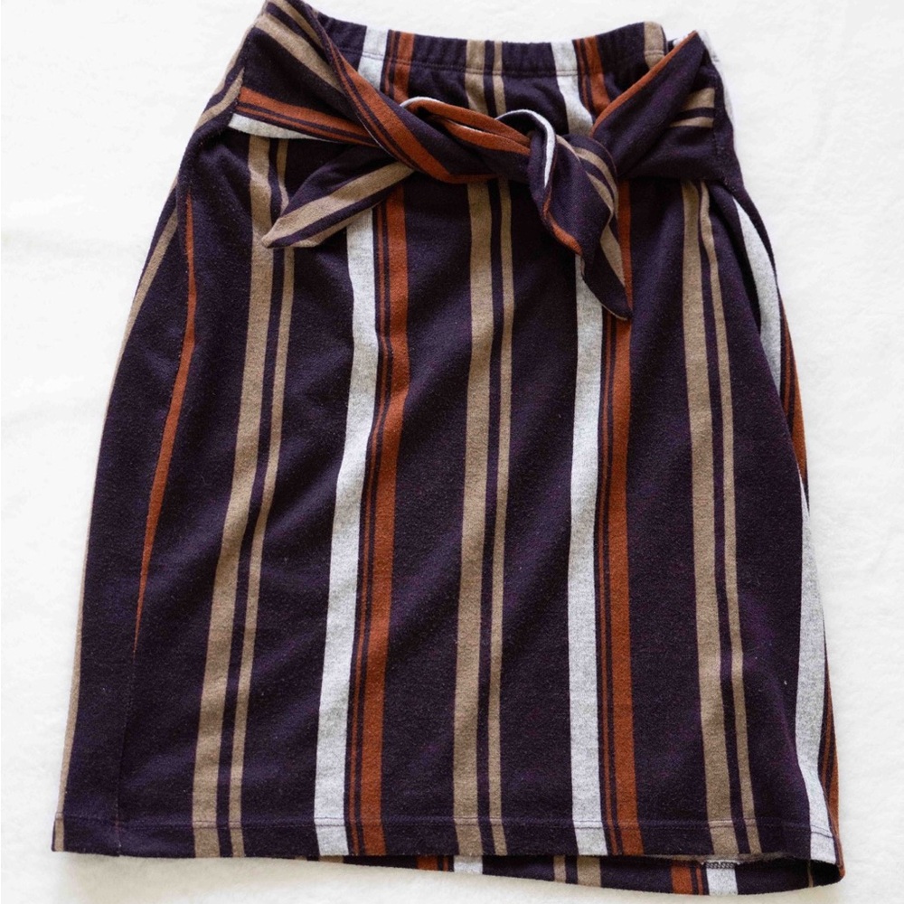 Purple, Gray and Orange Tie Front Knee Length Sweater Skirt